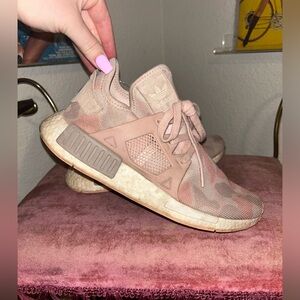Adidas NMD XR1 “Duck Camo” Pink Sneakers 🎀 size 7.5 barbiecore moment
